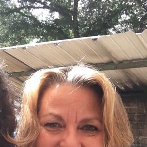 Meet your Posher, Eleanor